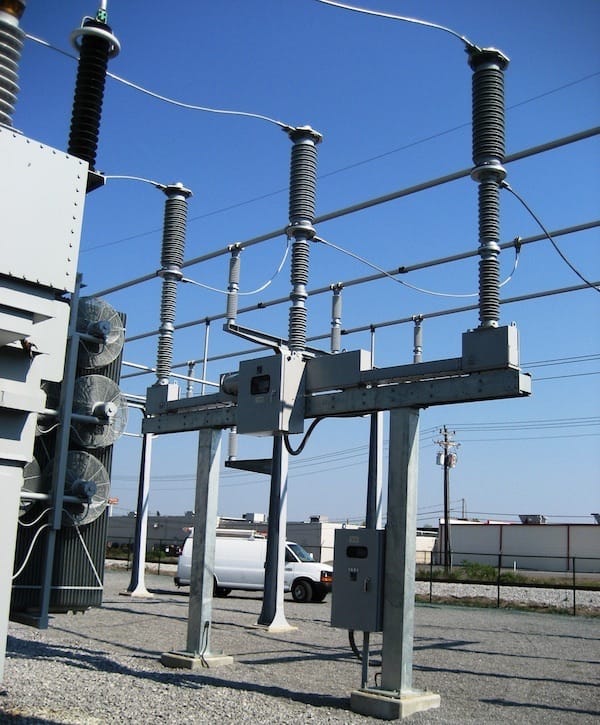 Learn About Our Vertical Circuit Switchers Southern States